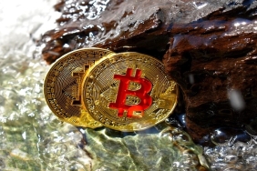 Stratejik Bitcoin Rezervi: Dijital Altın mı, Riskli Bir Hamle mi?